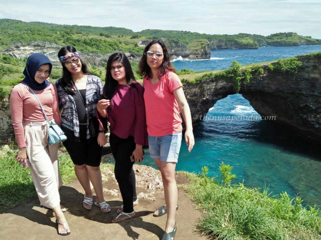 Pasih Uug@thenusapenida.comPasih Uug@thenusapenida.com