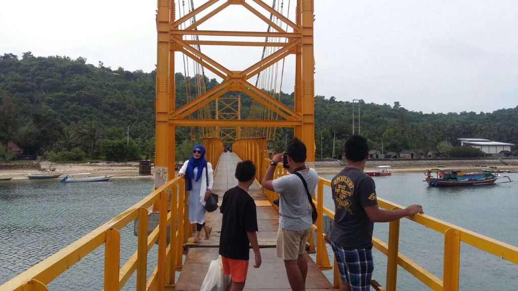 jembatankuning@thenusapenida.com