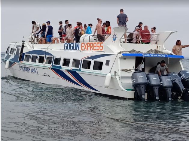 Gogunexpressfastboat@thenusapenida.com