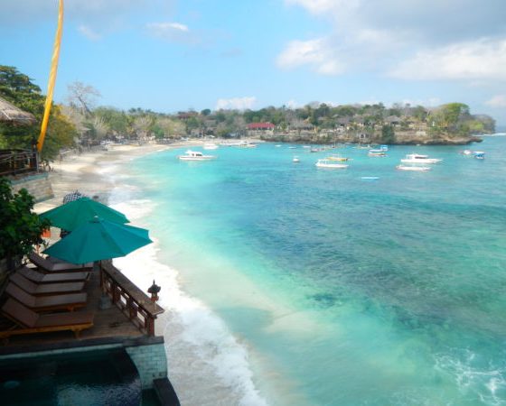 pantai mushroom bay Nusa Penida