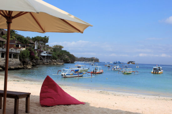 Pantai Jungut Batu Nusa Lembongan@thenusapenida.com