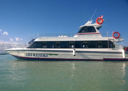 Sri Rejeki Fast Boat@thenusapenida.com