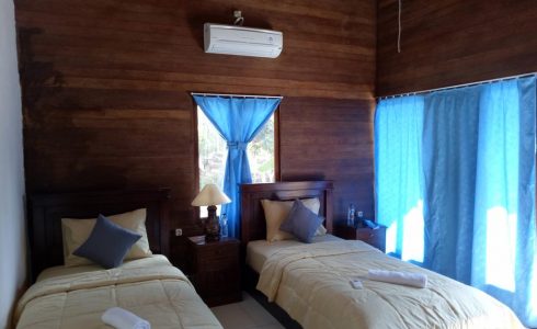 Timbool Bungalow@thenusapenida.com