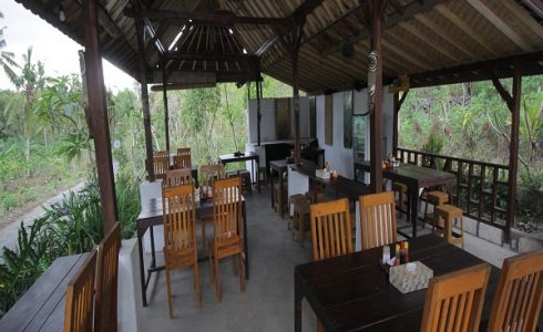 Warung NG Nusa Penida@thenusapenida.com