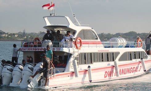 Dwi Manunggal Fast Boat@thenusapenida.com