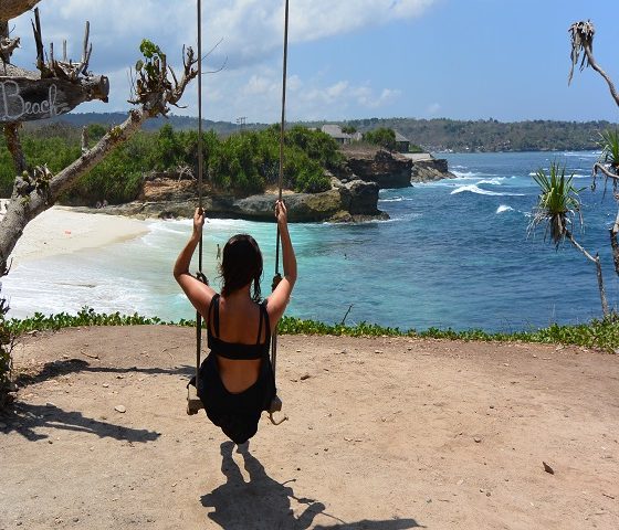 Dream Beach Nusa Lembongan@thenusapenida.com