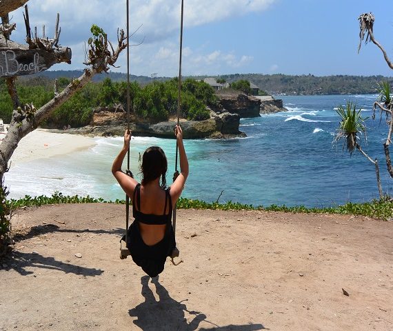 Dream Beach Nusa Lembongan@thenusapenida.com
