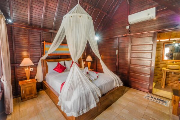 Hotra Hill Cottage@thenusapenida.com